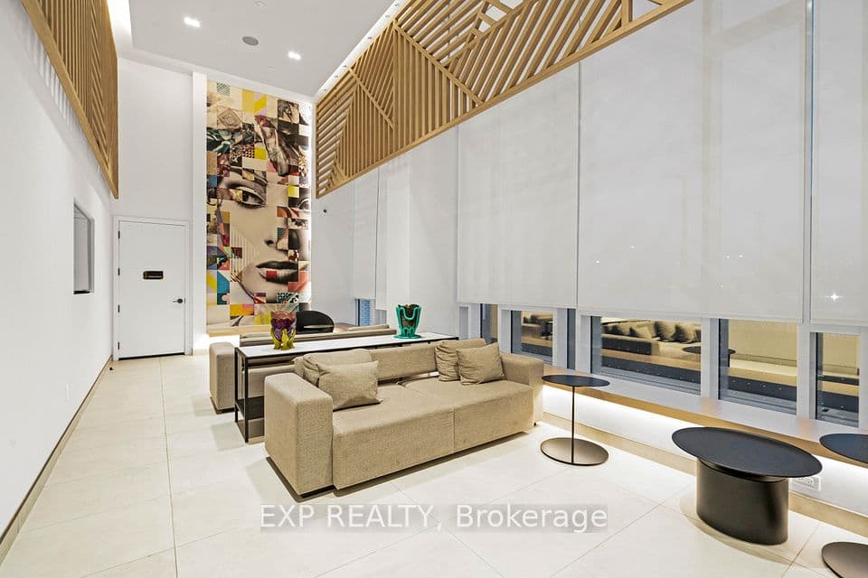36 Zorra Street 1108, Toronto, ON M8Z 0G5 – photo 2