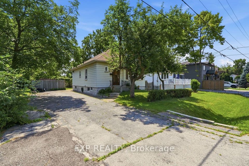 188 Troy Street, Mississauga, ON L5G 1S7 – photo 3