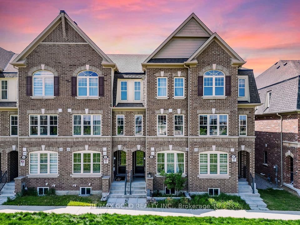 19 Sudeley Lane, Brampton, ON L7A 4Z7 – main photo