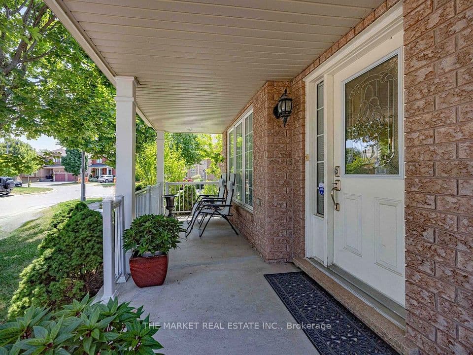 2278 Dunforest Crescent, Oakville, ON L6M 4X3 – photo 3