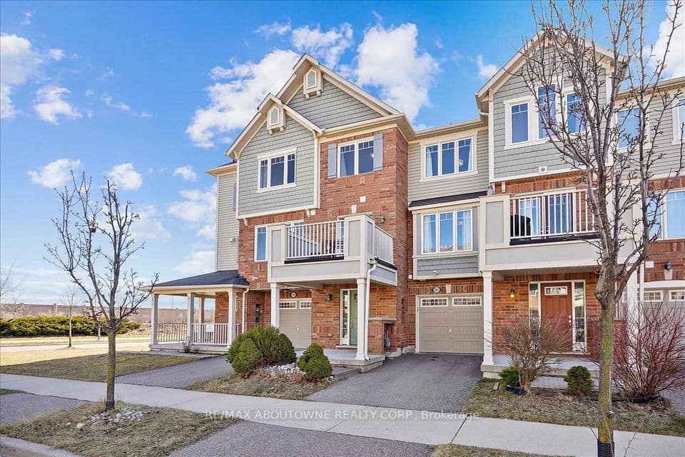 222 Septimus Heights, Milton, ON L9T 8N5 – photo 2