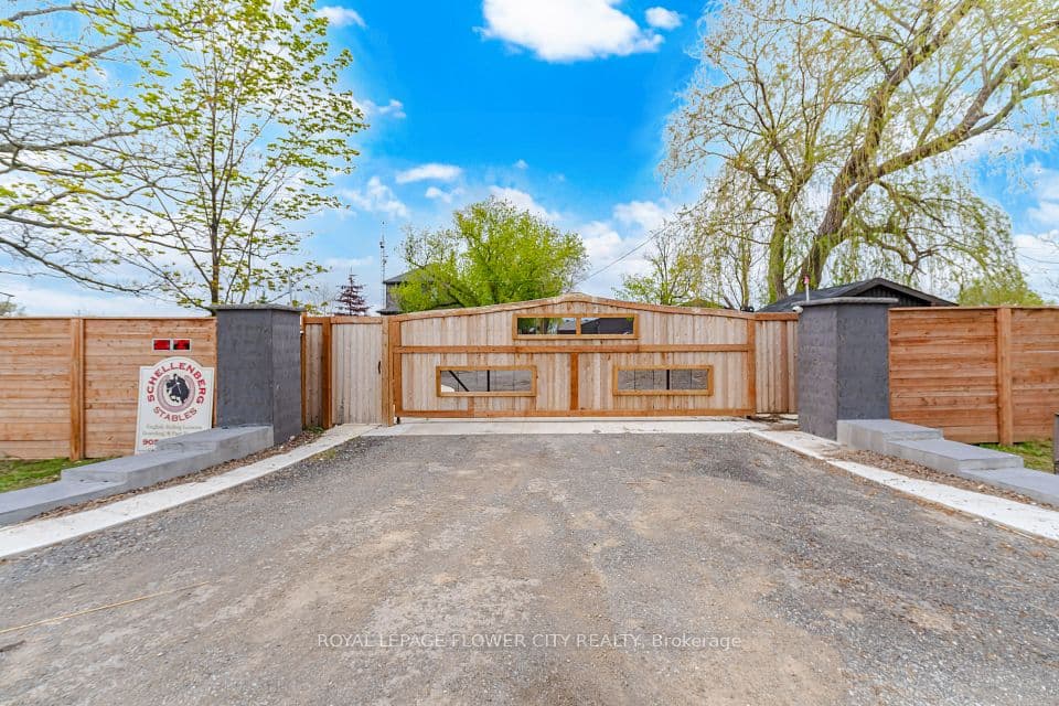 2483 Burnhamthorpe Road, Oakville, ON L6M 4H1 – main photo