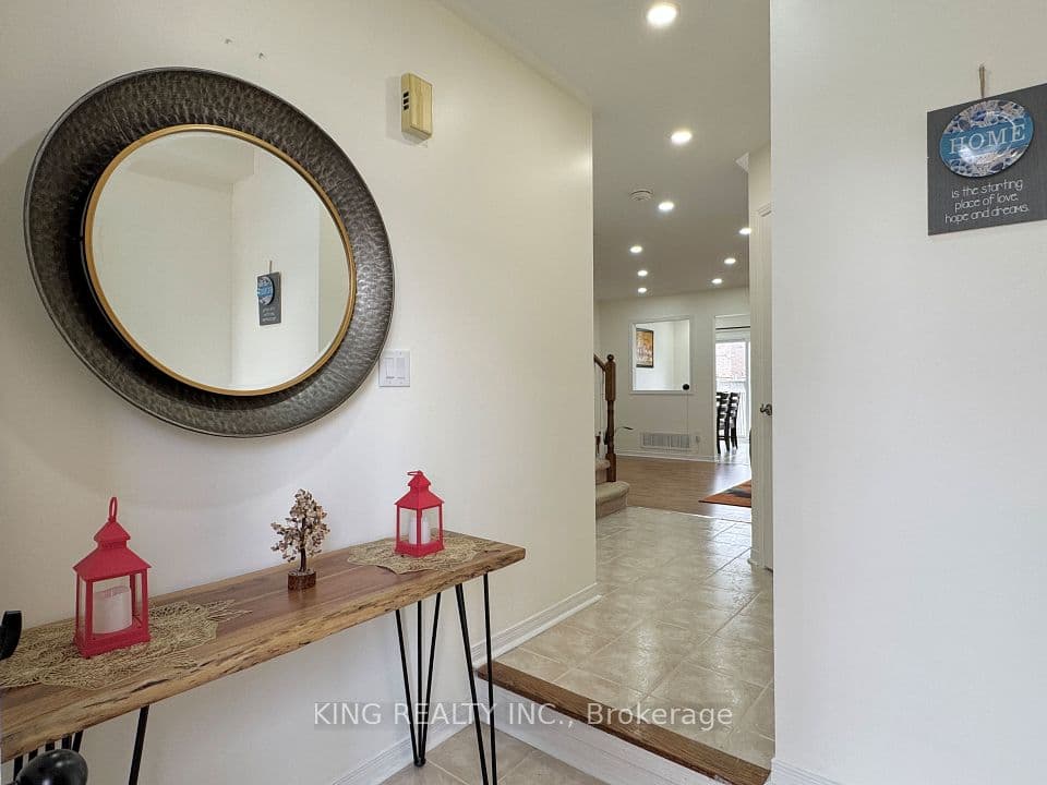 277 Morningmist Street, Brampton, ON L6R 2B9 – photo 2