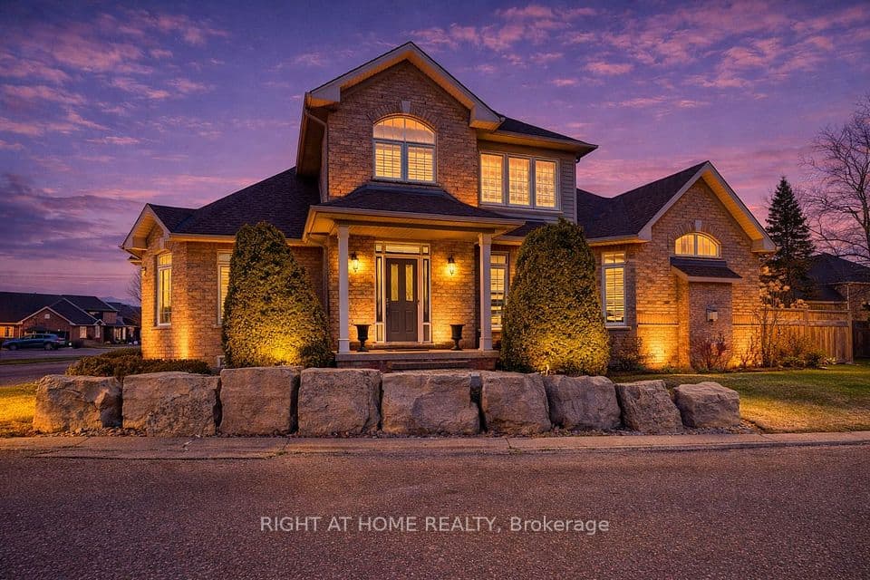 4280 Taywood Drive 15, Burlington, ON L7M 4X8 – main photo