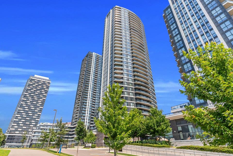 35 Watergarden Drive 218, Mississauga, ON L5R 0G8 – photo 2