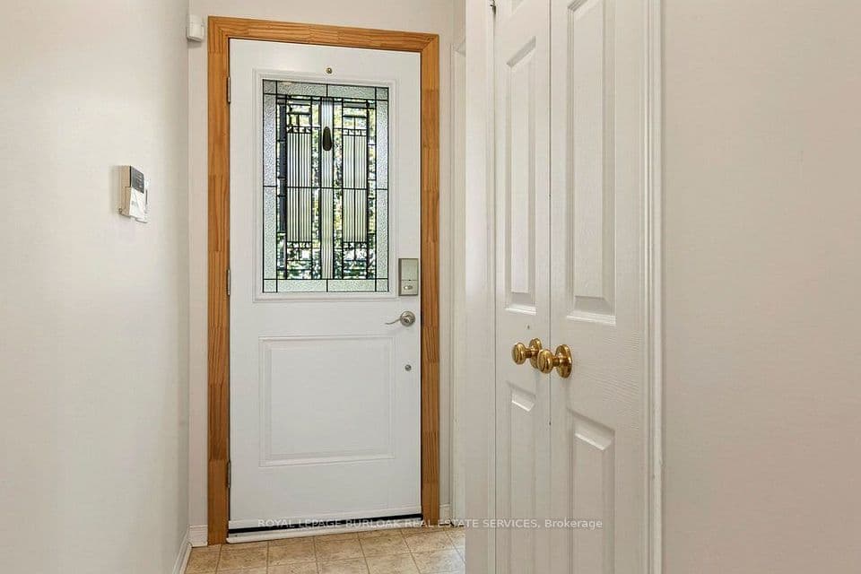 2915 Headon Forest Drive 47, Burlington, ON L7M 3Z6 – photo 3