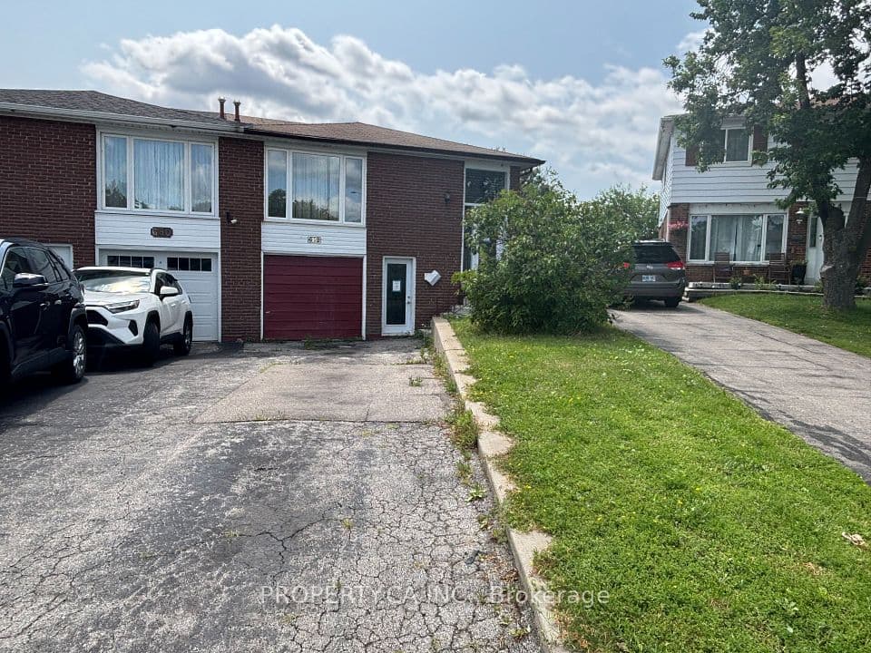 682 Eaglemount Crescent, Mississauga, ON L5C 1N9 – main photo