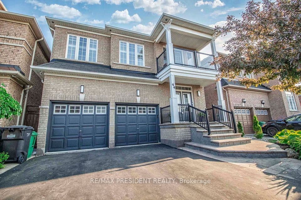 44 Robitaille Drive, Brampton, ON L6R 0H6 – photo 2