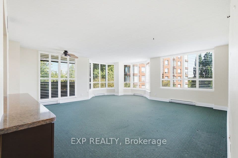 1903 Pilgrims Way 302, Oakville, ON L6M 2X1 – photo 3