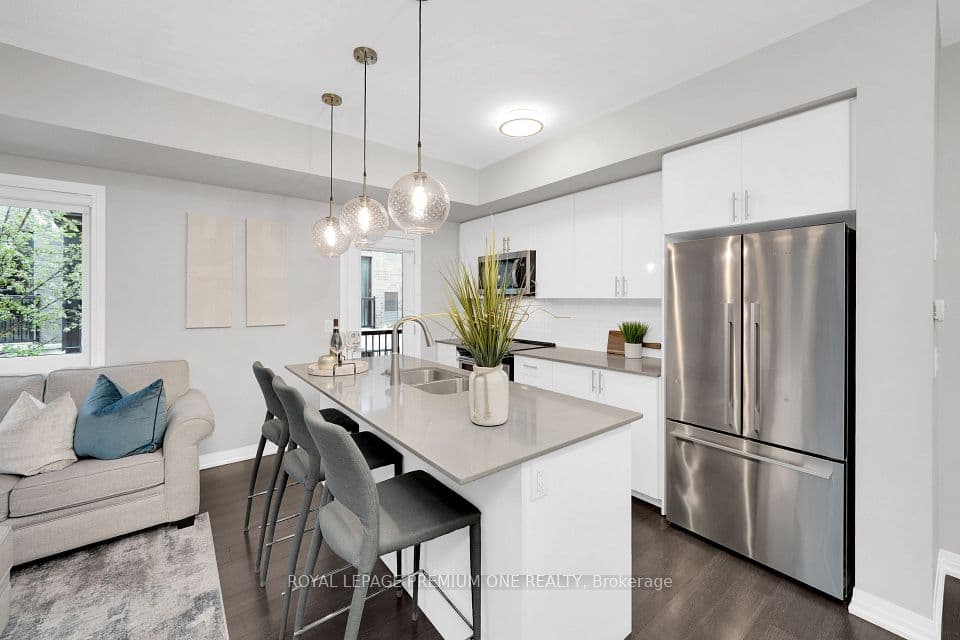 1202 Main Street E 108, Milton, ON L9T 9K8 – main photo