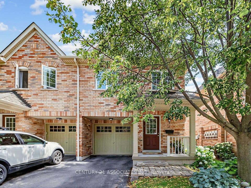 233 Duskywing Way 48, Oakville, ON L6L 0C5 – main photo