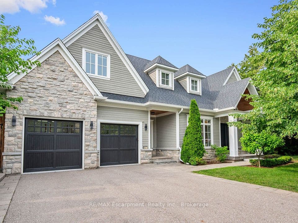 1077 Bridge Road, Oakville, ON L6L 2B6 – photo 2