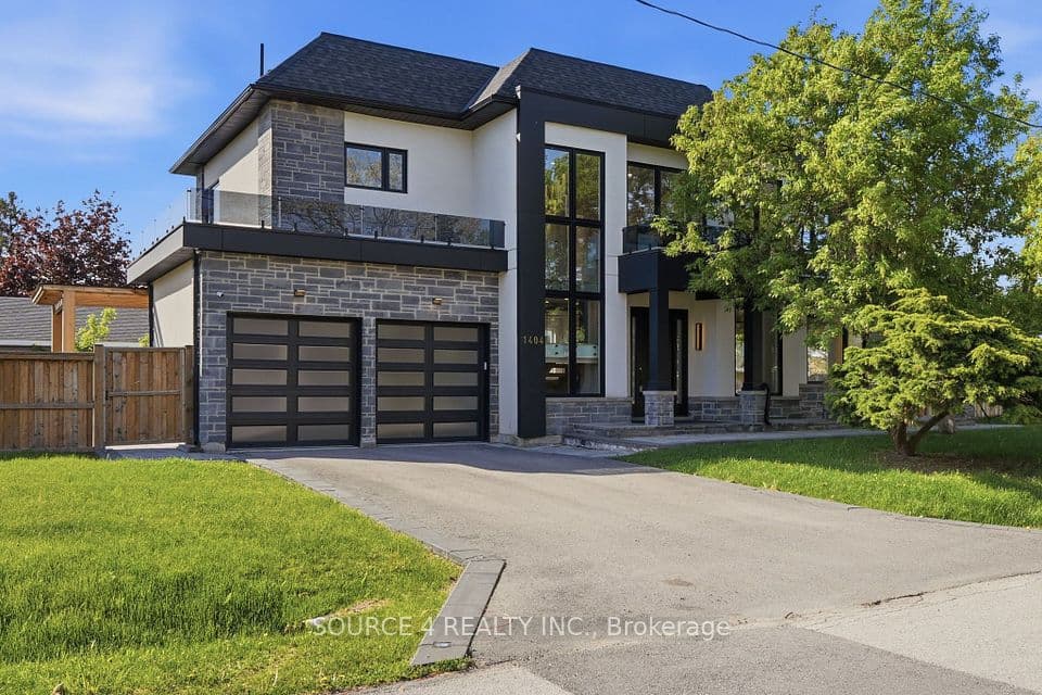 1404 Wren Avenue, Oakville, ON L6L 2V6 – main photo