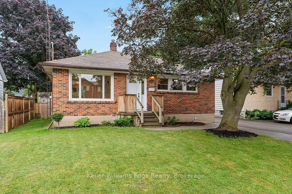 292 Mill Street E, Halton Hills, ON L7J 1J9 – main photo