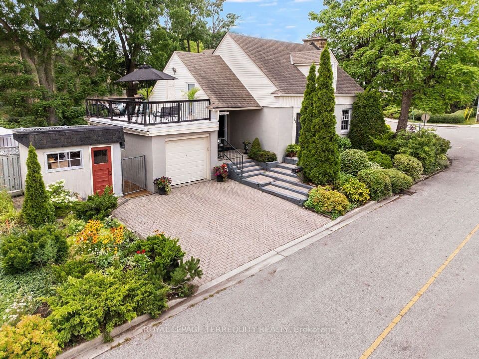 24 Rectory Road, Toronto, ON M9N 1P9 – main photo