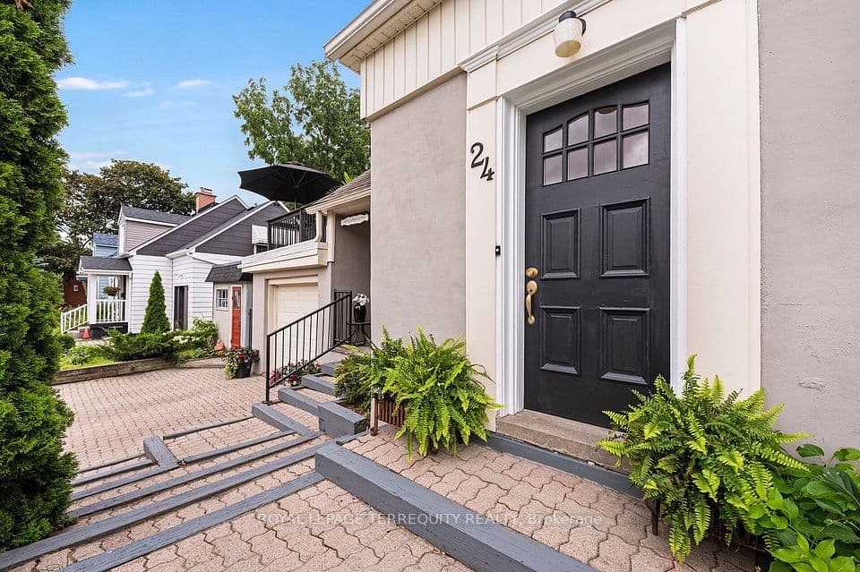 24 Rectory Road, Toronto, ON M9N 1P9 – photo 3