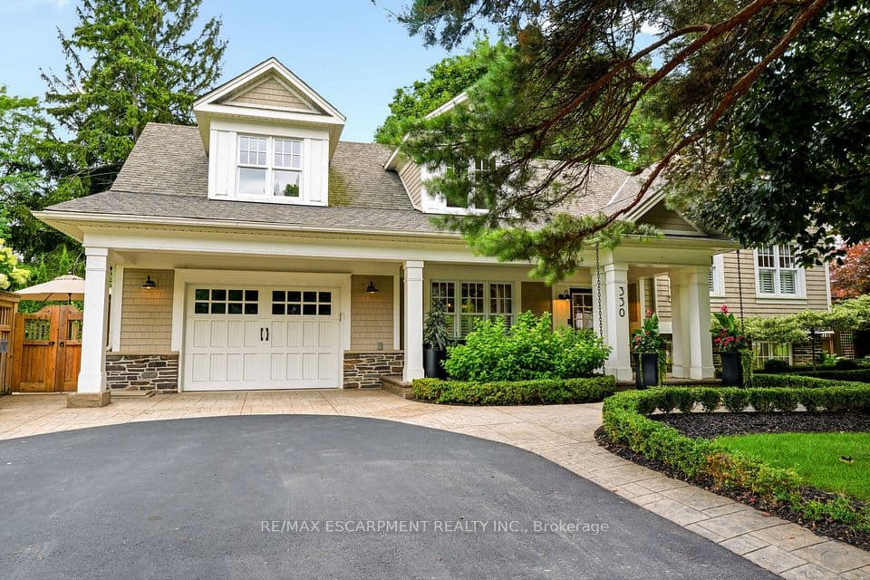 330 Camelot Court, Burlington, ON L7L 2G3 – photo 2
