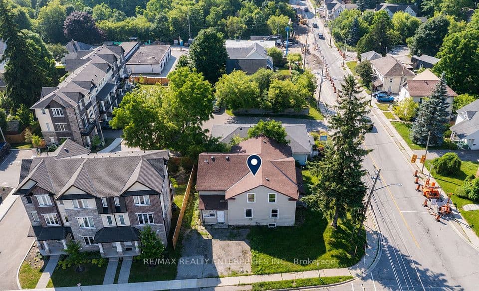 29 MAIN Street S 27A, Halton Hills, ON L7J 1X4 – main photo