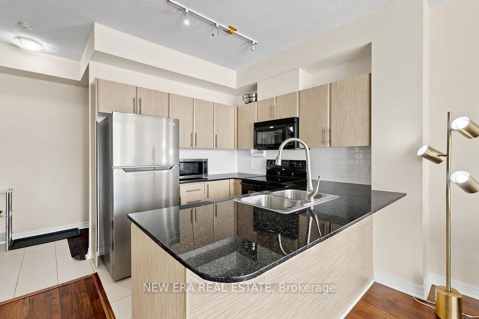3515 Kariya Drive 2810, Mississauga, ON L5B 0C1 – photo 2