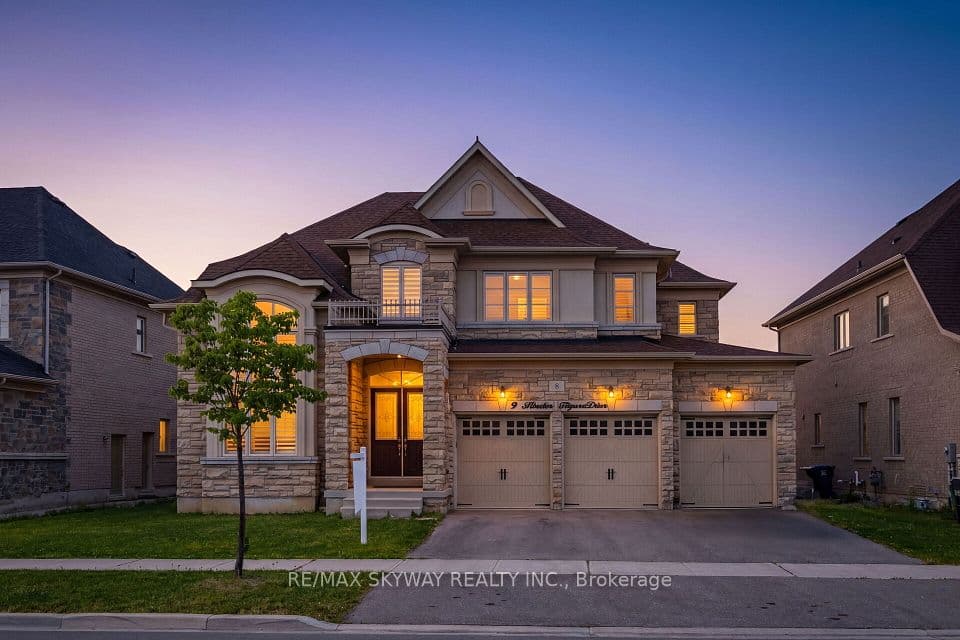 9 Martin Byrne Drive, Brampton, ON L6P 4L2 – main photo