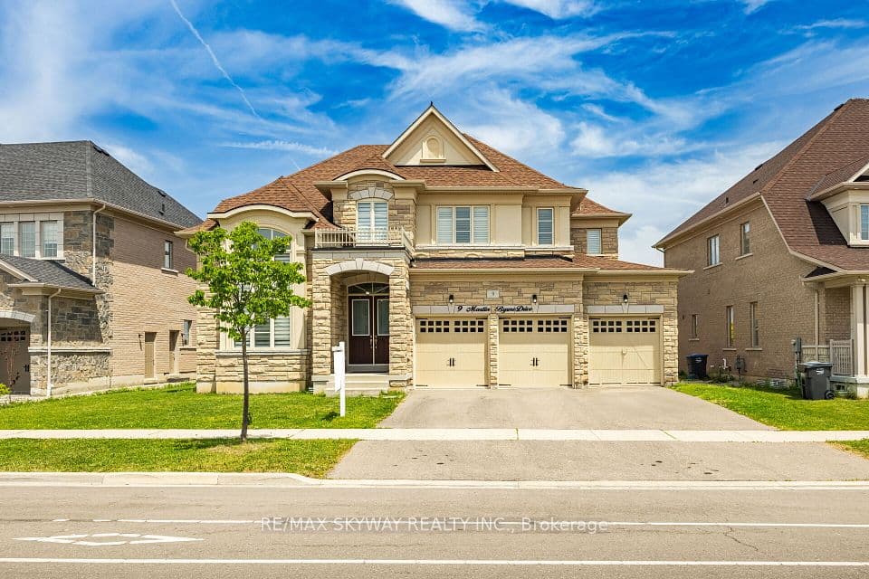 9 Martin Byrne Drive, Brampton, ON L6P 4L2 – photo 2