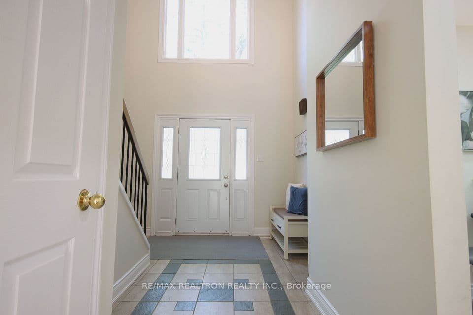 4272 Gayling Gardens, Mississauga, ON L5L 1Z9 – photo 3