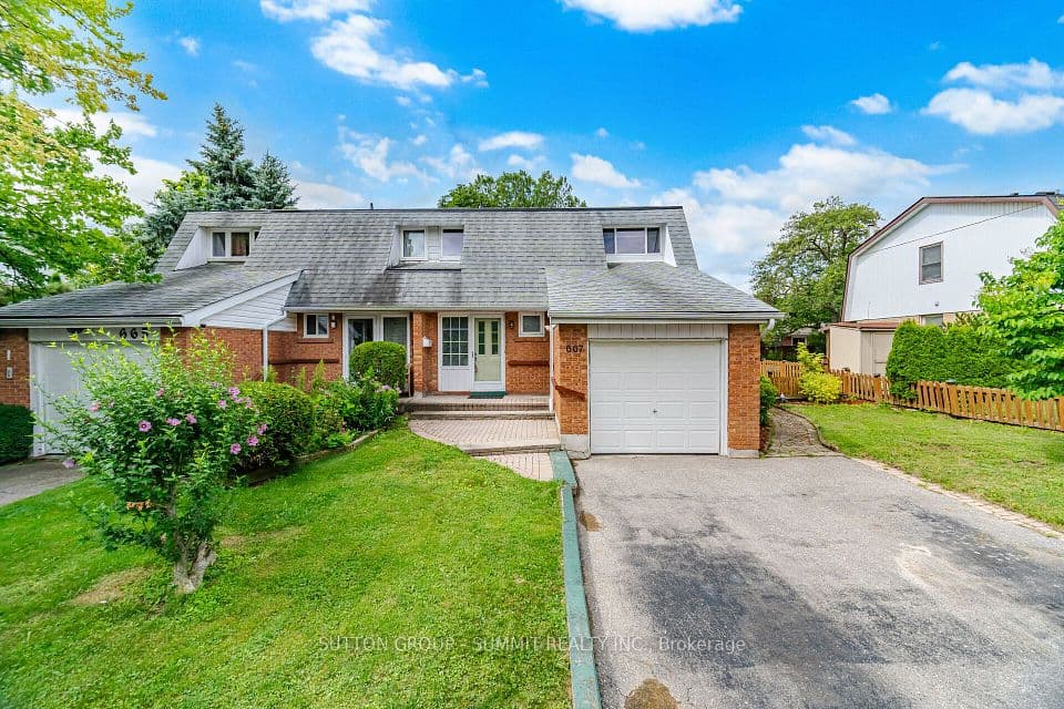 667 Green Meadow Crescent, Mississauga, ON L5A 2V3 – main photo