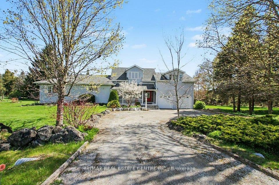 11113 Fifth Line, Milton, ON N2B 2K0 – main photo