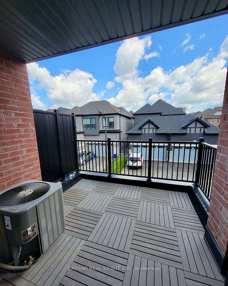 3305 Sixth Line, Oakville, ON L6H 0Z6 – photo 2