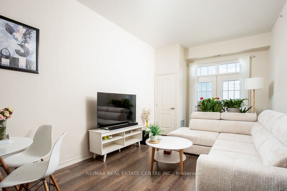 1460 Main Street 412, Milton, ON L9T 8W5 – photo 2