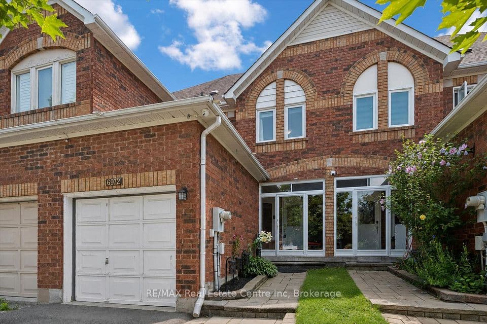 6972 Dunnview Court, Mississauga, ON L5N 7E4 – main photo