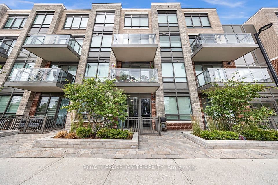 65 Attmar Drive 152, Brampton, ON L6P 0Y6 – main photo