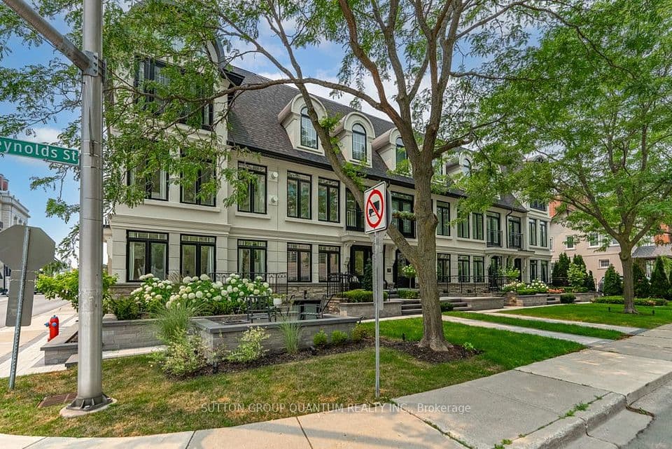 146 Reynolds Street, Oakville, ON L6J 3K9 – photo 2