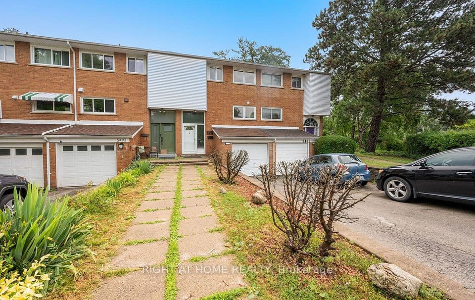 5491 Schueller Crescent, Burlington, ON L7L 3T1 – main photo