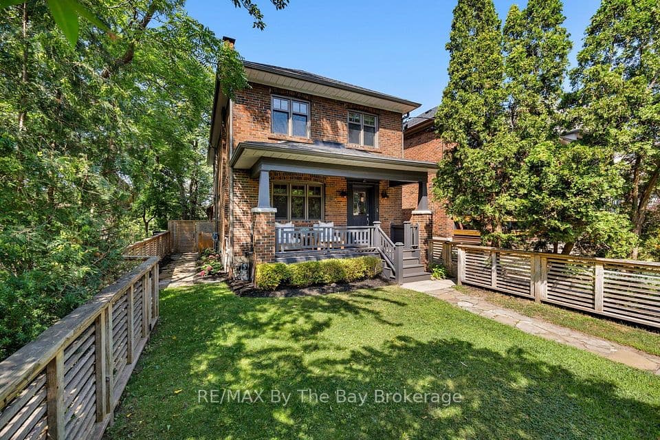 44 Rambert Crescent, Toronto, ON M6S 1E6 – main photo