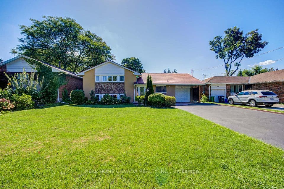 29 Ellesboro Drive, Mississauga, ON L5N 1C3 – main photo
