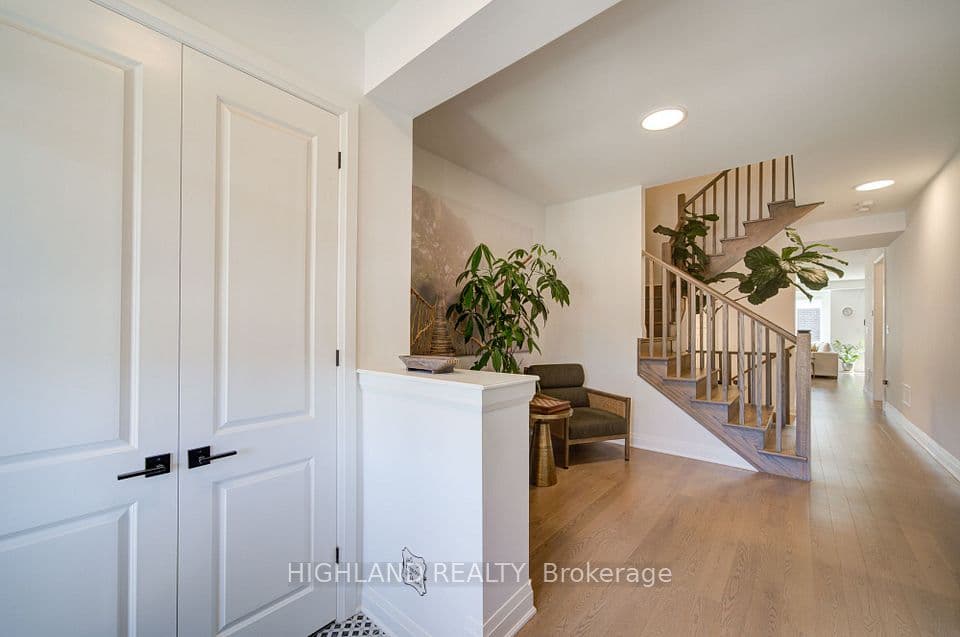 3153 John Mckay Boulevard, Oakville, ON L6H 8A8 – photo 2