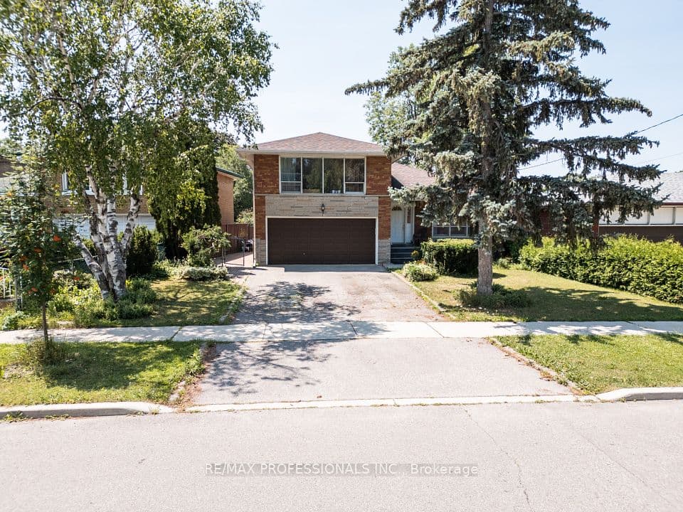 48 Dalegrove Crescent, Toronto, ON M9B 6A9 – main photo