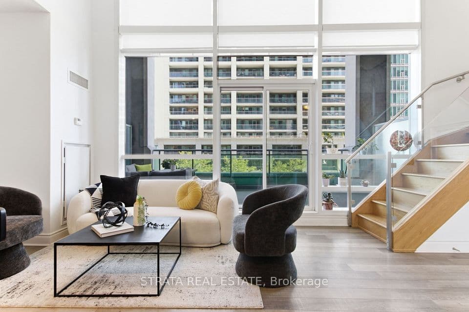16 Brookers Lane 206, Toronto, ON M8V 0A5 – main photo