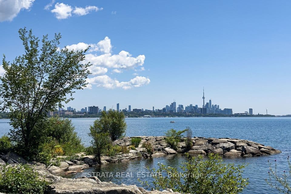 16 Brookers Lane 206, Toronto, ON M8V 0A5 – photo 3
