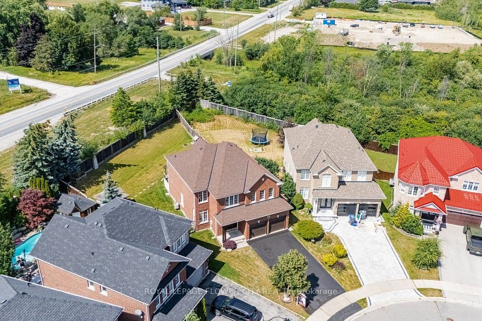 56 Laurentide Crescent, Brampton, ON L6P 1Y4 – main photo