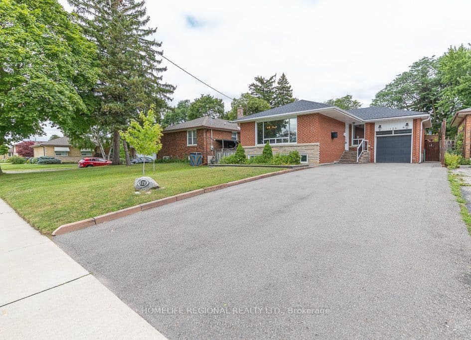 128 The Westway, Toronto, ON M9P 2B9 – main photo