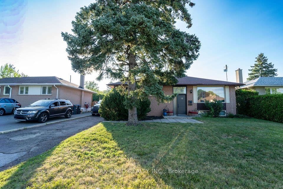12 Alexandria Crescent, Brampton, ON L6T 1N3 – main photo