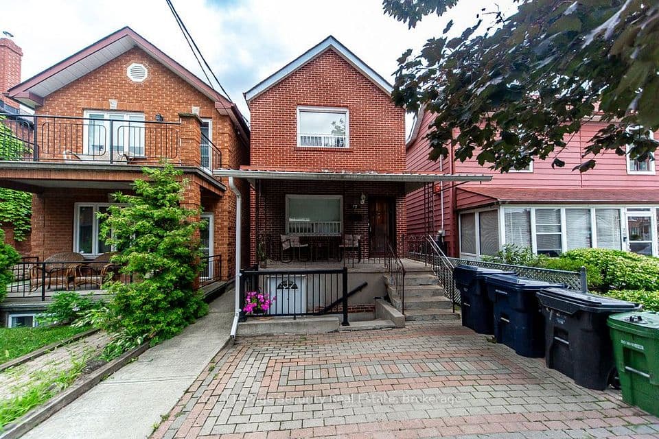 77 Brandon Avenue, Toronto, ON M6H 2E2 – main photo
