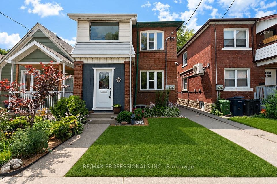 502 Jane Street, Toronto, ON M6S 4A2 – main photo
