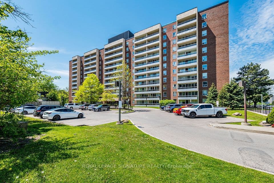 25 Four Winds Drive 405, Toronto, ON M3J 1K8 – photo 2