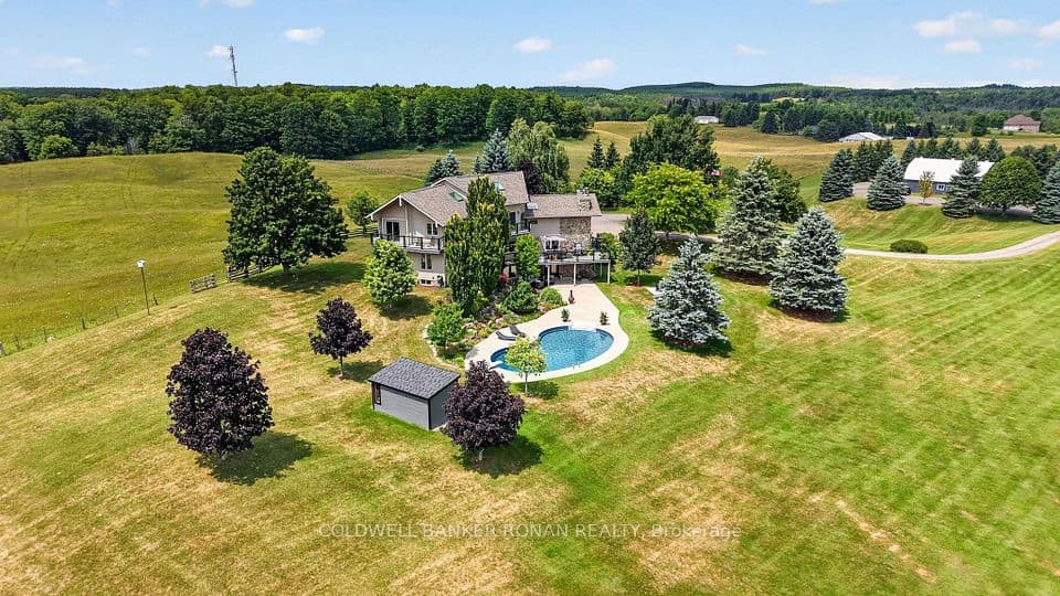18250 Duffy's Lane, Caledon, ON L7E 3C4 – main photo