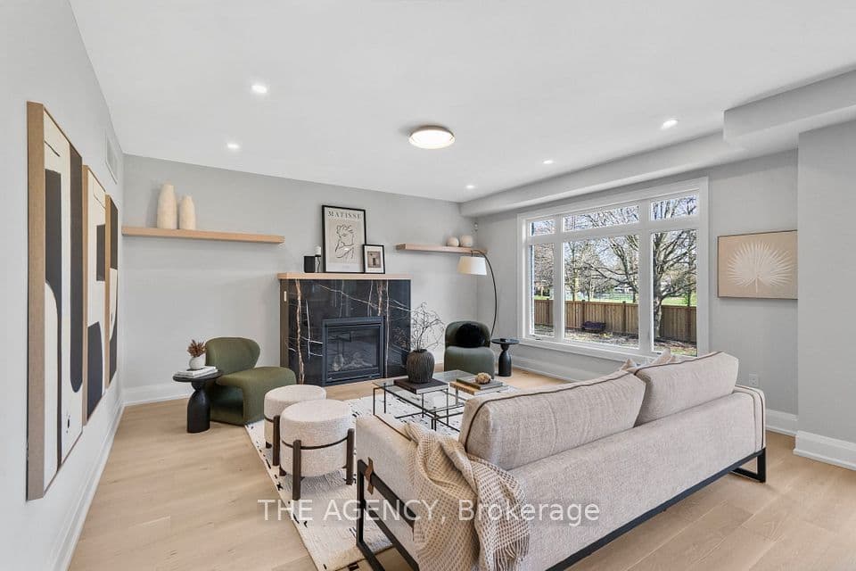 41 St Andrews Boulevard, Toronto, ON M9R 1W2 – photo 3