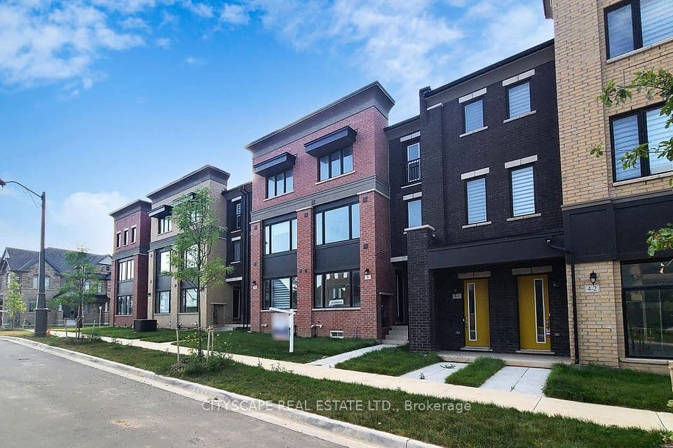 6 Marvin Avenue, Oakville, ON L6H 0Z8 – photo 2