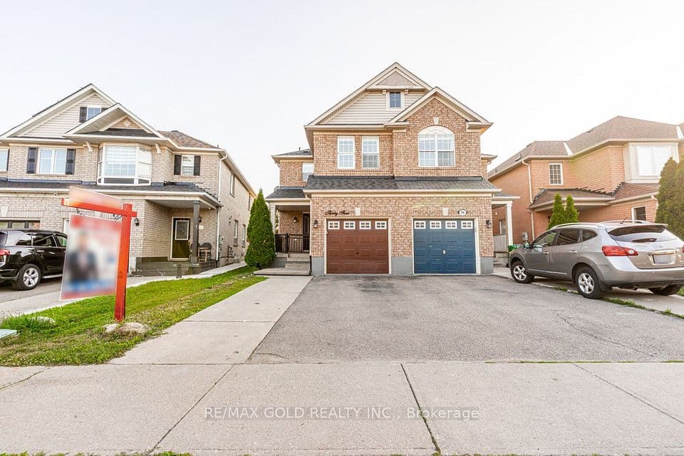 34 Jingle Crescent, Brampton, ON L6S 0B2 – photo 2